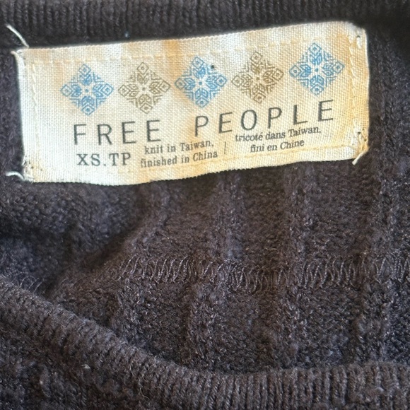 Free People Mini Knit Sweater Dress in Black Size XS NWT - Picture 5 of 6